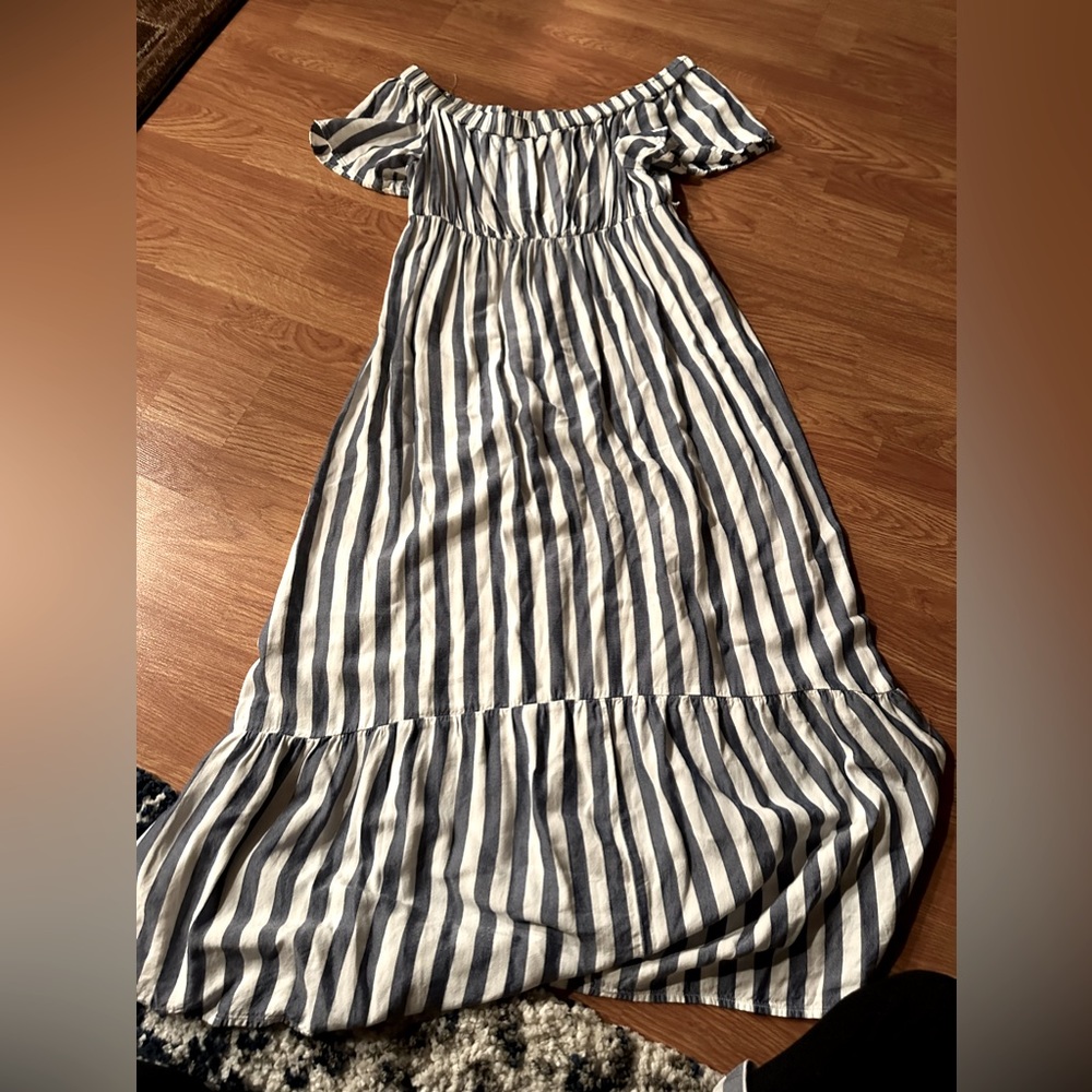 Long maternity maxi